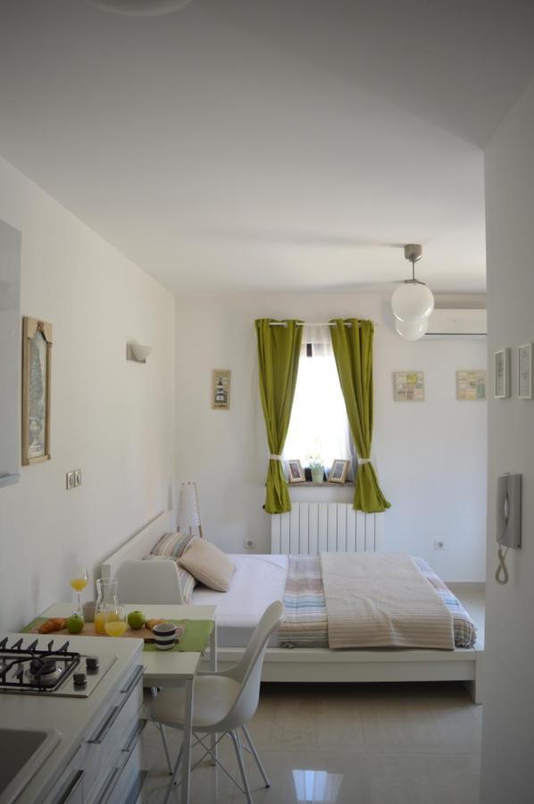 Apartments Villa Alba II Poreč Exteriör bild