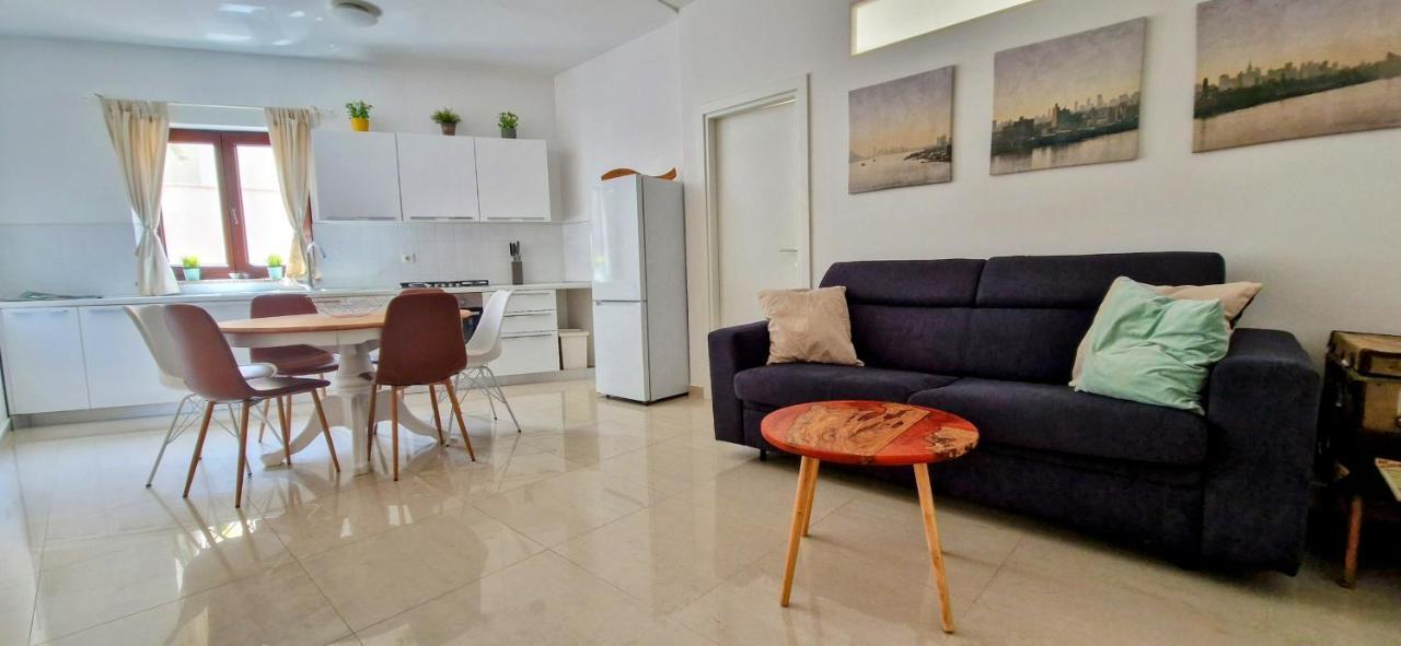 Apartments Villa Alba II Poreč Exteriör bild